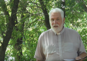 Une saine distance pour un court repos / Pierre Desroches (223e)