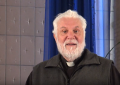 Jésus et le sens de sa croix aux Grecs / Pierre Desroches (365e)