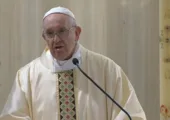 Pape François / Prédication à 15m40