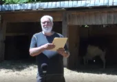 Les déserts sont pleins de la Présence de Dieu / Pierre Desroches (483e)
